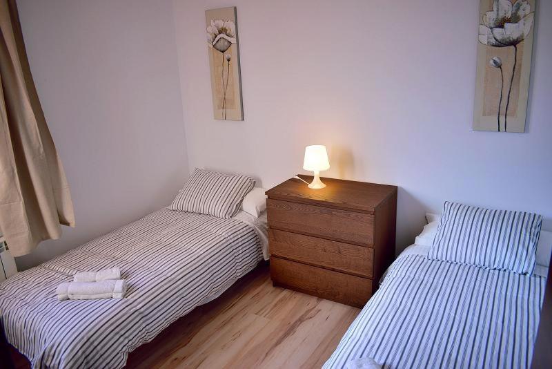 Casa El Parral 2 Dormitorios A 30 Min De Astun Y Candanchu Santa Cruz de la Serós Kültér fotó