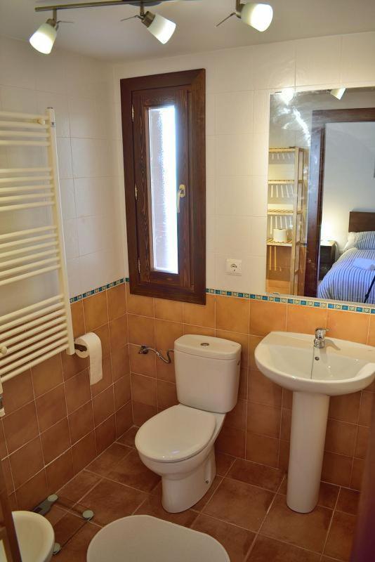 Casa El Parral 2 Dormitorios A 30 Min De Astun Y Candanchu Santa Cruz de la Serós Kültér fotó